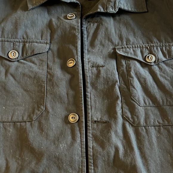 Excellent preowned condition, only wore once. Made by Goodfellow and Co in small - Picture 4 of 8